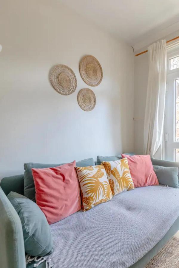 Cosy 4bd Flat Wprivate Balcony - Nine Elms! Appartamento Londra